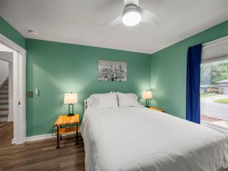 Arts District Abode - 4