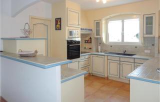 Gorgeous Home In Cessenon Sur Orb - 2