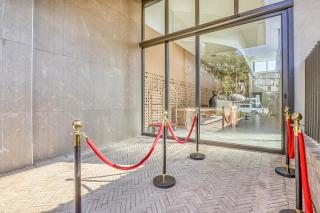 Luxe Rosebank Retreat - 3