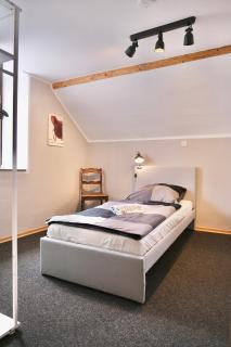 Haus am Nürburgring I Innenhof I Küche I Garten I Stellplatz I 10 Personen - 2