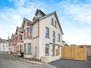 Lansdowne House - 0