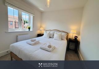 3 Bedroom Home Near Shrewsbury - 2