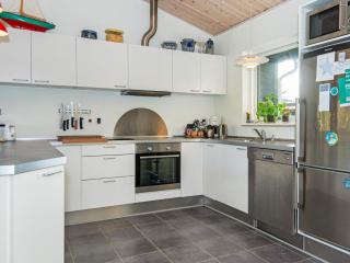 8 person holiday home in Glesborg - 5