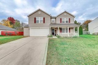 Lavish HUGE Noblesville and Carmel adjacent family home - 5
