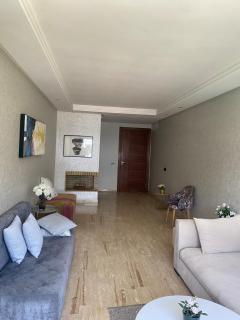2 Bedrooms Pool and Beach - 8