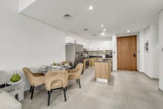 Brand New Luxury 2 Bedroom - 1