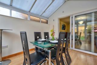 Lovely 3 Bedroom Home with Garden in Peterborough - 2