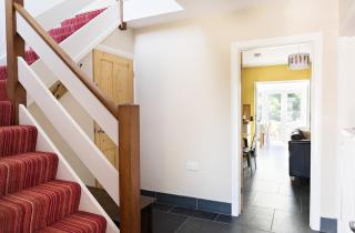 Holly Cottage - cosy three-bed house with sea views - 8