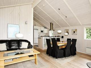 8 person holiday home in Hadsund - 7