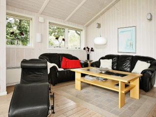 8 person holiday home in Hadsund - 2