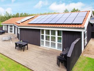 Luxury Retreat with Pool - By Traum Ferienwohnungen - Grønhøj - 9