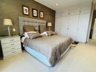 Luxurious 3 Bedroom Villa - 7
