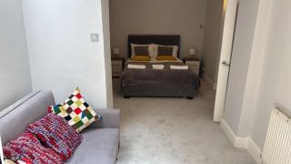 Entire Flat in Camden - Kings Cross - 8