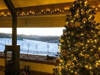 Coombe View - 7
