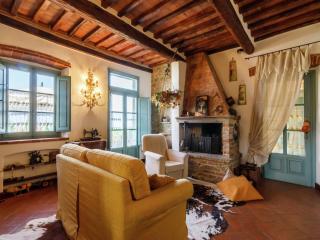 Luxury pool villa in Cortona - 2
