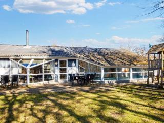 12 person holiday home in Glesborg - 8