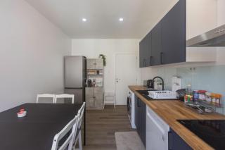 Chambre de luxe Afrik a Liège Grande Sale de bain privée check in autonome cuisine partagée - 2