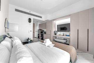 New Studio I MAG I Summer Deal - 7