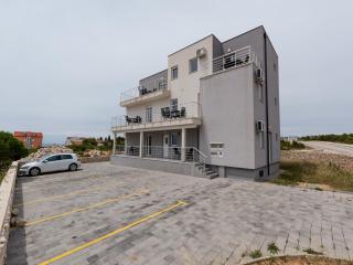 Apartment on Pag Island near Seabeach - Novalja - 9