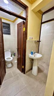 Beautiful family friendly home two bedroom house - 4