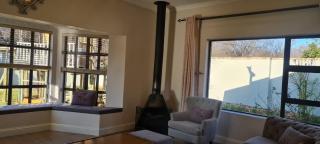 Kirrin Cottage in Benoni - Benoni - 7