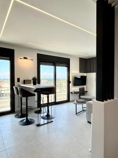 Infinity Living - 8