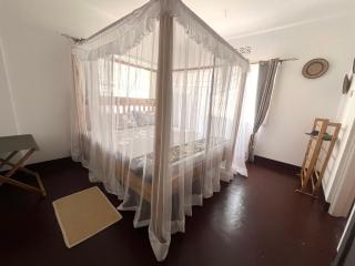John's Place - 8