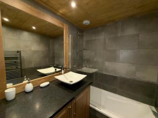 Appartement Hauteluce 6 pers, 3 pièces, Terrasse, Parking couvert, Proche Pistes - FR-1-293-388 - 1