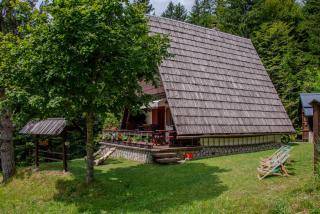 Wooden Cottage - 6