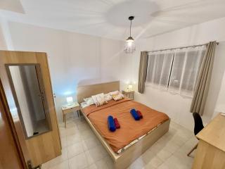 Be Happy Three-Bedroom Apartment - 1