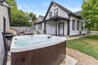 Farm House Downtown Indianapolis - 8