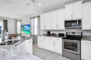 Magnificent Home With Private Pool, Theater & Game Room Near Disney With Waterpark & Resort Access At Encore Resort - 230Bu - 2