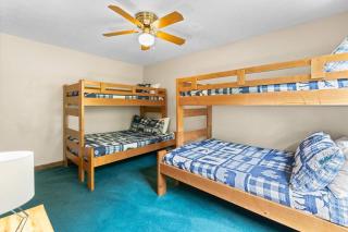 Cozy Retreat awaits w Pool Grill Near Dollywood - 8