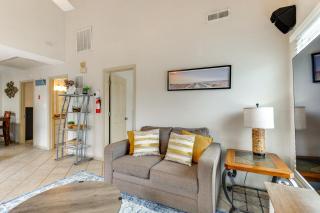 Walk to East Beach Apt with Outdoor Space - 3