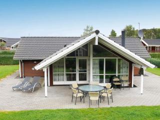 8 person holiday home in Juelsminde-By Traum - 8