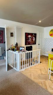 Retro House by the Sea - 4