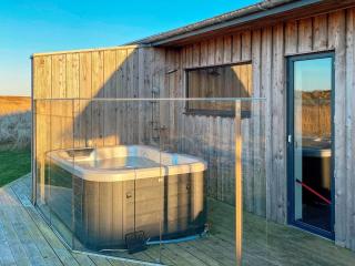 8 person holiday home in Vestervig-By Traum - 4