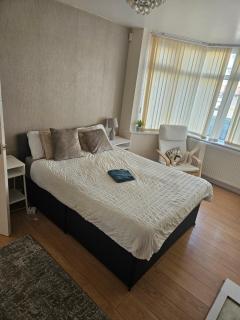 ENTIRE HOUSE- Near Common Wealth Games PERRY BARR - Birmingham - 6