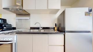 Carson A - High Rise Cosy Studio with City Views - 5