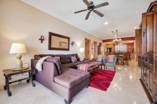 Beachfront Premium Ocean View 5 Star Beach View - 4