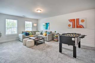 Spacious 4BR - Game Room - Study - Outdoor Oasis - 9
