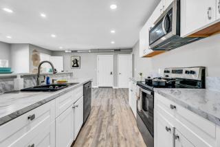 Stylish 2BR Unit Close to Texas Live - 6