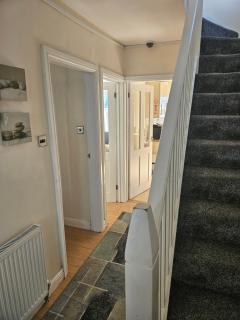 ENTIRE HOUSE- Near Common Wealth Games PERRY BARR - 8