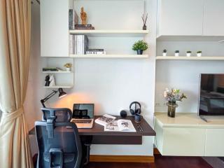 Near BTS Thong Lor l Workspace and Kitchen l Sontana - 3