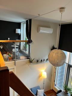 SimpliCITY - spacious budget room, balcony, shared kitchen and bath, privacy, super location - 7