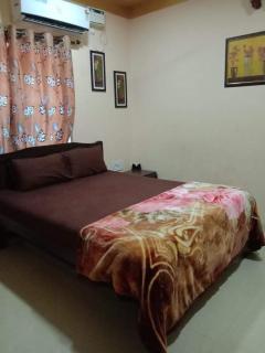 BEACH HOSTEL SAMAIRA & 500 PER PERSON-NonAC -750 AC - 2