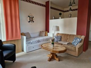 Villa Amilia - Ferienwohnung 1 - 9