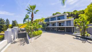 Cubo's Villa Le Corbusier - 8