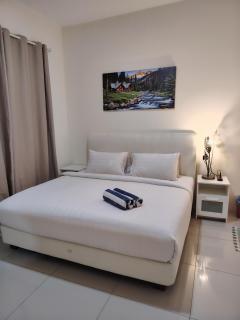 Swiss Garden resort residence by Moonlight - 6