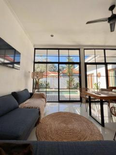 Villa Obo Pererenan by REJA Villas - Munggu - 1
